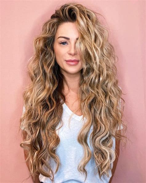 blonde highlights on curly hair